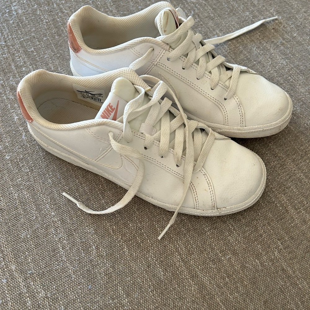 Cute Nike court shoes